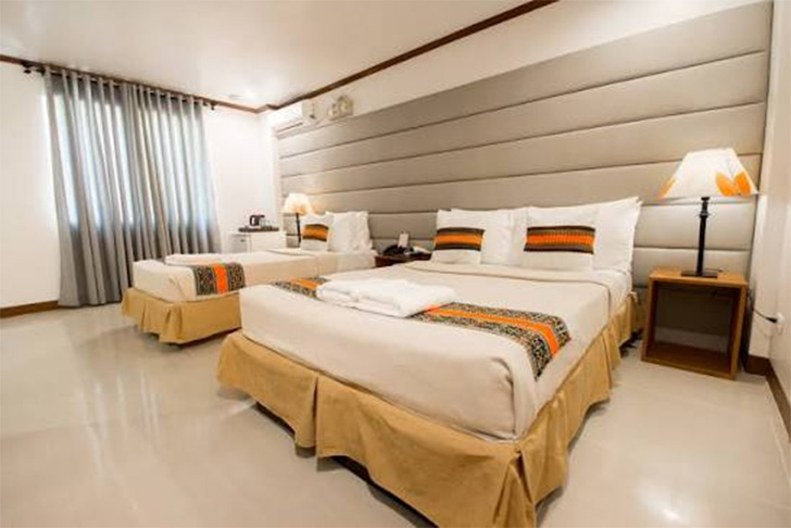 Triple Room3